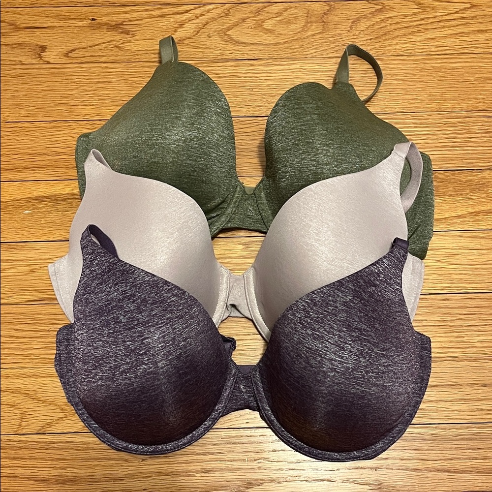 Victoria’s Secret T-Shirt Uplift Semi Demi — 34 DD set of 3